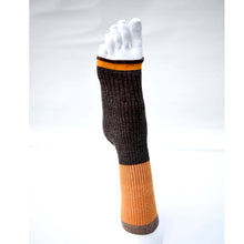 画像をギャラリービューアに読み込む, Socks - brown / SOCKS
