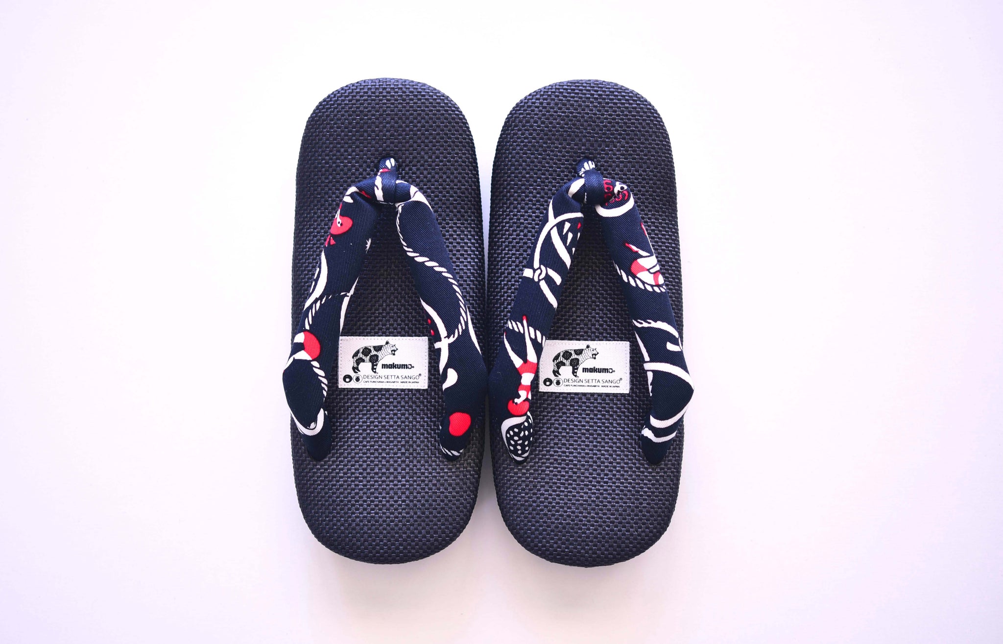 ふるさと納税 ファッション 奈良県 三郷町 DESIGN SETTA SANGO NEO JAPONISM NATTOU WHITE ／ makumo Mサイズ Mサイズ JAPONISM – DESIGN SETTA SANGO